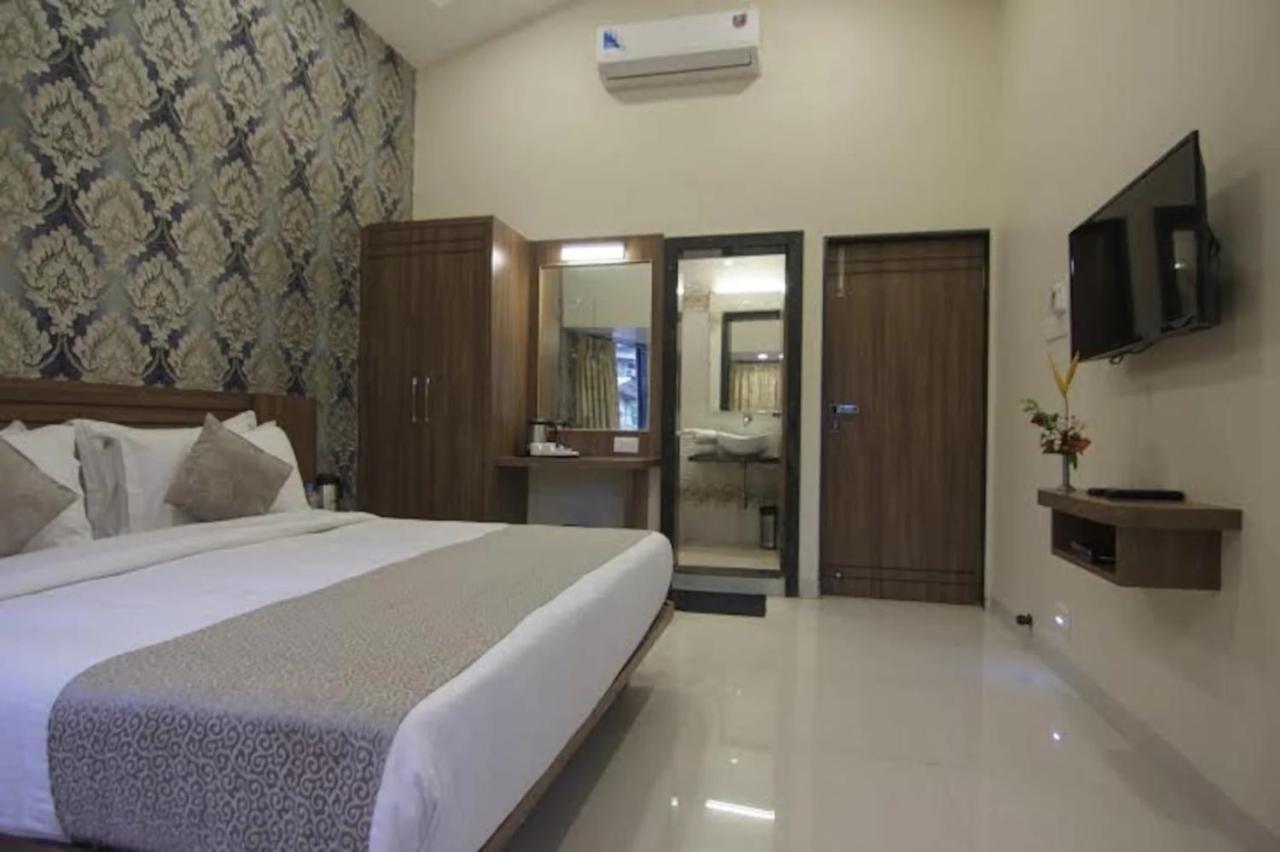 Sunshine Resort Lonavala Exterior foto