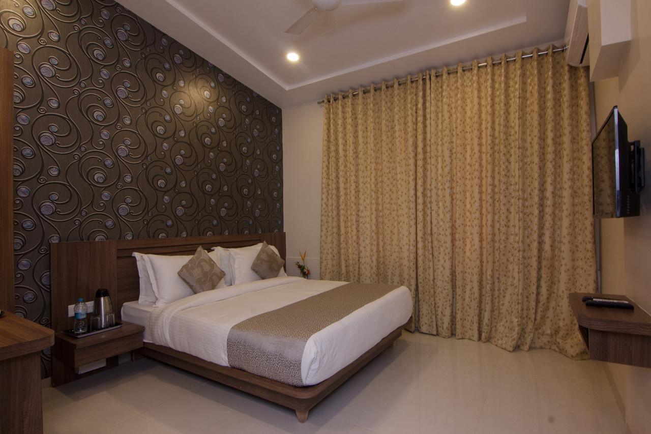 Sunshine Resort Lonavala Exterior foto